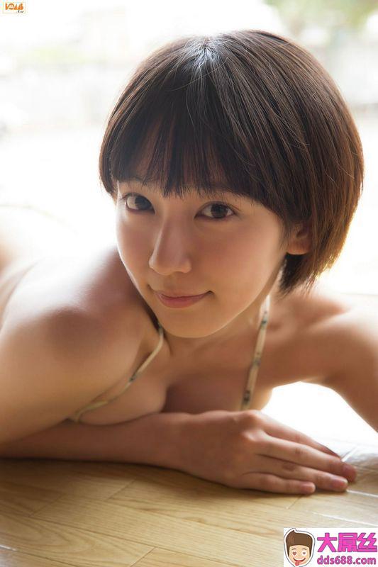 BOMB.tv高清写真图GRAVUREChannel2014年10月号RihoYoshioka吉冈里帆