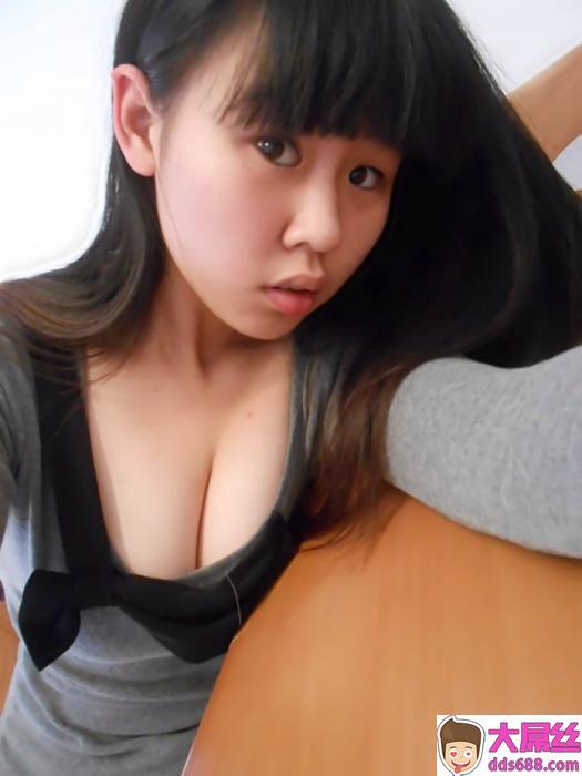 视讯妹自拍童颜巨乳