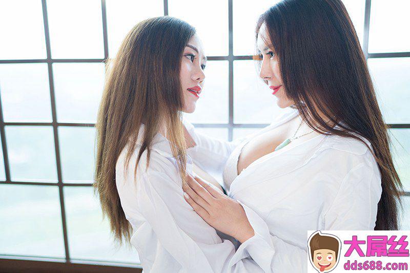 妩媚双生姐妹花乳乳对碰销魂蚀骨