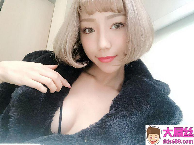 Lamigirls涂卉妮无辜水汪汪大眼让人想疼爱她