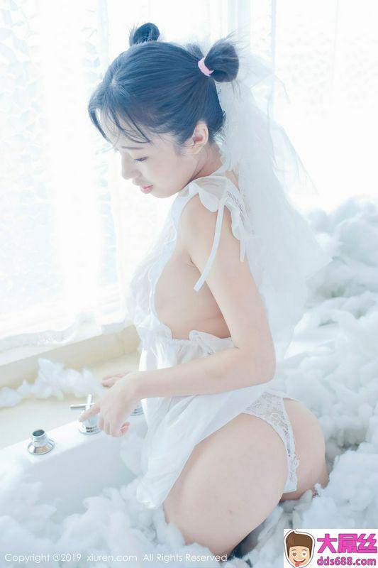 日系美女仓井优香新娘白莎日系体操服