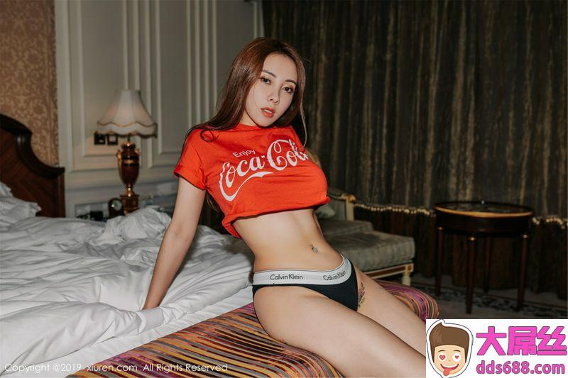 Xiuren秀人网系列No.1460果儿Victoria性感写真