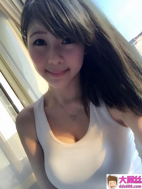 蓝妍宁蓝筠筑童颜巨乳萌系猫娘～