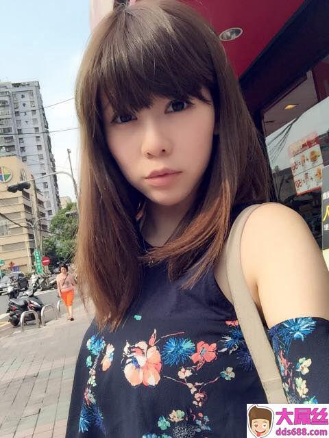 蓝妍宁蓝筠筑童颜巨乳萌系猫娘～