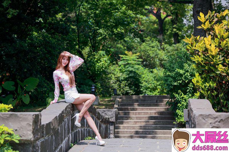 Model写真系列台模Ander小安柏捷运新北投站外拍