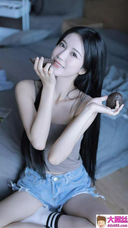 网络热门美女